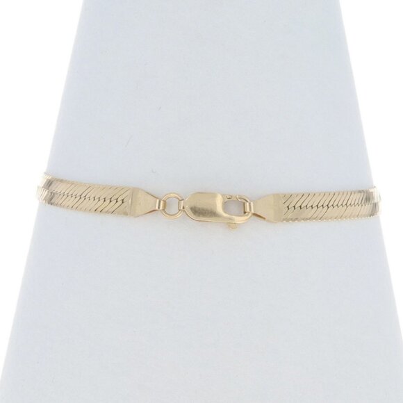 Yellow Gold Herringbone Chain Bracelet 8 1/4" - 14k - Picture 4 of 6